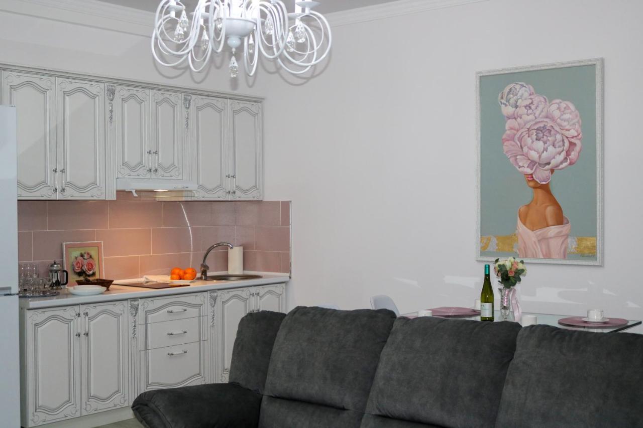 Golden Park Hotel Pavlodar Rum bild